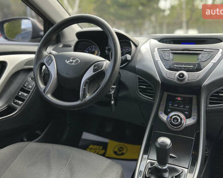 Коричневый Хендай Элантра, объемом двигателя 1.59 л и пробегом 140 тыс. км за 9700 $, фото 13 на Automoto.ua