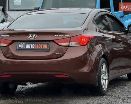 Коричневый Хендай Элантра, объемом двигателя 1.59 л и пробегом 247 тыс. км за 8900 $, фото 7 на Automoto.ua