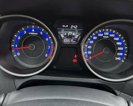 Коричневый Хендай Элантра, объемом двигателя 1.59 л и пробегом 104 тыс. км за 9300 $, фото 31 на Automoto.ua