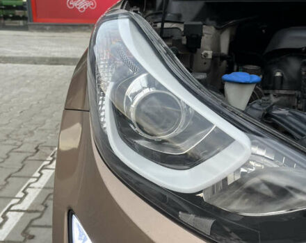 Коричневый Хендай Элантра, объемом двигателя 1.59 л и пробегом 104 тыс. км за 9300 $, фото 11 на Automoto.ua