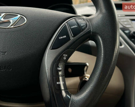 Коричневий Хендай Елантра, об'ємом двигуна 1.8 л та пробігом 239 тис. км за 8999 $, фото 10 на Automoto.ua