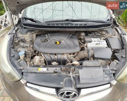 Коричневий Хендай Елантра, об'ємом двигуна 1.8 л та пробігом 176 тис. км за 9000 $, фото 5 на Automoto.ua