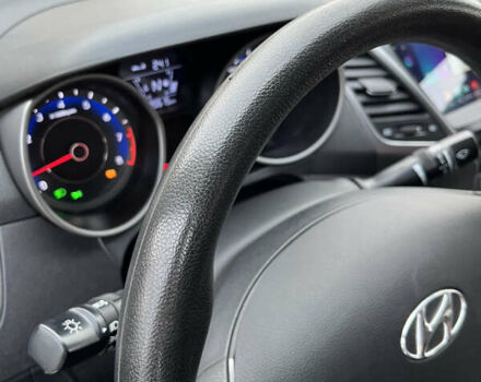 Коричневый Хендай Элантра, объемом двигателя 1.59 л и пробегом 104 тыс. км за 9300 $, фото 29 на Automoto.ua