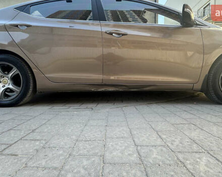 Хендай Элантра 2014 в Львове на Automoto.ua Коричневый Хендай Элантра, объемом двигателя 1.59 л и пробегом 104 тыс. км за 9000 $, фото 8 на Automoto.ua