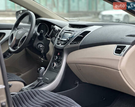 Коричневый Хендай Элантра, объемом двигателя 1.8 л и пробегом 128 тыс. км за 9500 $, фото 35 на Automoto.ua