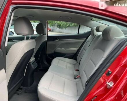 Красный Хендай Элантра, объемом двигателя 2 л и пробегом 67 тыс. км за 14000 $, фото 10 на Automoto.ua