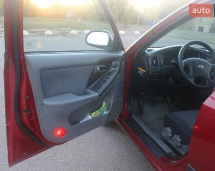 Червоний Хендай Елантра, об'ємом двигуна 2 л та пробігом 228 тис. км за 4900 $, фото 21 на Automoto.ua