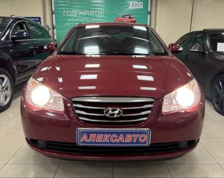 Красный Хендай Элантра, объемом двигателя 1.6 л и пробегом 142 тыс. км за 6800 $, фото 1 на Automoto.ua