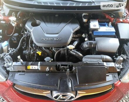 Червоний Хендай Елантра, об'ємом двигуна 1.59 л та пробігом 122 тис. км за 10800 $, фото 45 на Automoto.ua