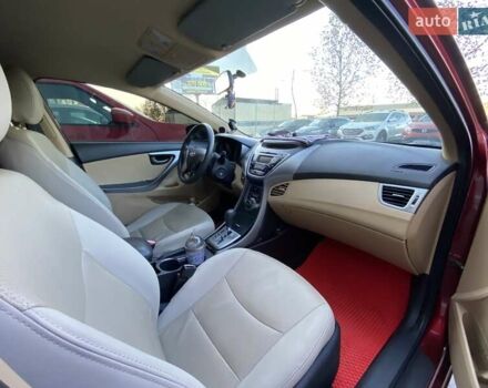 Красный Хендай Элантра, объемом двигателя 1.8 л и пробегом 277 тыс. км за 7500 $, фото 24 на Automoto.ua