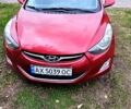 Красный Хендай Элантра, объемом двигателя 1.6 л и пробегом 300 тыс. км за 8500 $, фото 2 на Automoto.ua