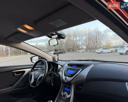 Красный Хендай Элантра, объемом двигателя 1.8 л и пробегом 200 тыс. км за 8750 $, фото 9 на Automoto.ua