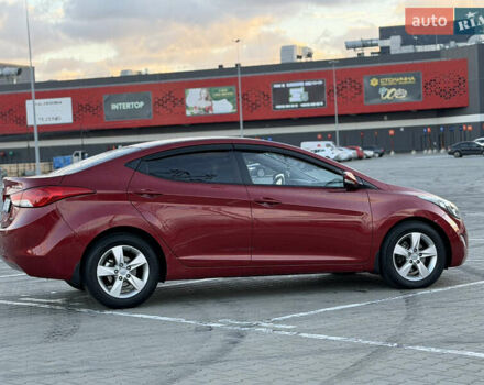 Красный Хендай Элантра, объемом двигателя 1.8 л и пробегом 200 тыс. км за 8300 $, фото 4 на Automoto.ua