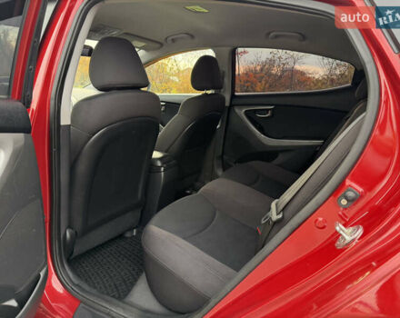 Красный Хендай Элантра, объемом двигателя 1.8 л и пробегом 200 тыс. км за 8300 $, фото 35 на Automoto.ua