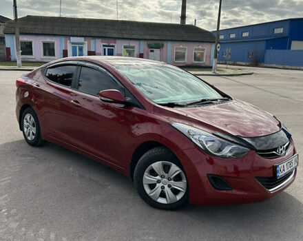 Красный Хендай Элантра, объемом двигателя 1.59 л и пробегом 210 тыс. км за 8700 $, фото 6 на Automoto.ua