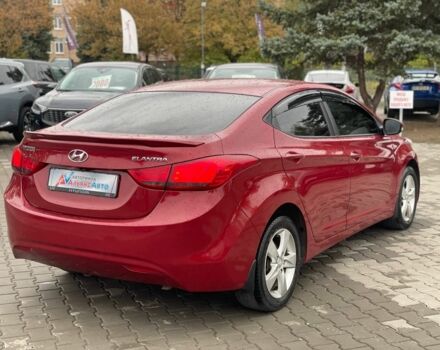 Красный Хендай Элантра, объемом двигателя 1.8 л и пробегом 185 тыс. км за 8400 $, фото 6 на Automoto.ua