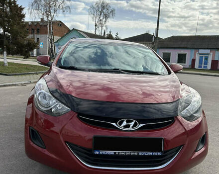 Красный Хендай Элантра, объемом двигателя 1.59 л и пробегом 210 тыс. км за 8700 $, фото 1 на Automoto.ua