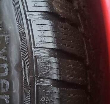 Красный Хендай Элантра, объемом двигателя 1.59 л и пробегом 46 тыс. км за 10700 $, фото 30 на Automoto.ua