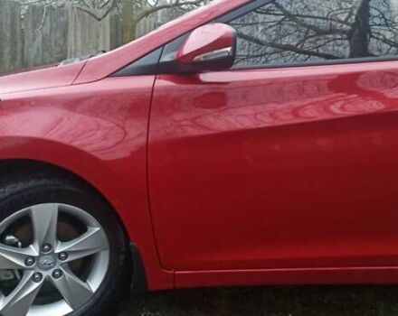 Красный Хендай Элантра, объемом двигателя 1.59 л и пробегом 46 тыс. км за 10700 $, фото 2 на Automoto.ua