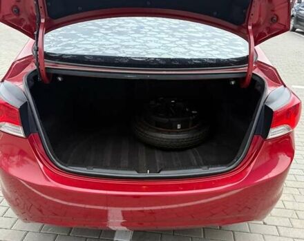 Красный Хендай Элантра, объемом двигателя 1.59 л и пробегом 136 тыс. км за 9800 $, фото 6 на Automoto.ua