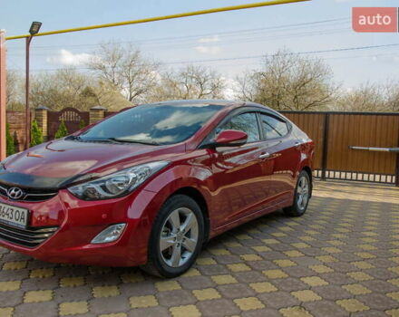 Красный Хендай Элантра, объемом двигателя 1.8 л и пробегом 81 тыс. км за 10200 $, фото 2 на Automoto.ua