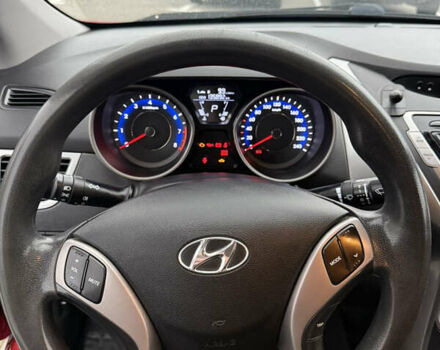 Красный Хендай Элантра, объемом двигателя 1.59 л и пробегом 136 тыс. км за 9800 $, фото 12 на Automoto.ua