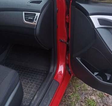 Красный Хендай Элантра, объемом двигателя 1.59 л и пробегом 46 тыс. км за 10700 $, фото 12 на Automoto.ua