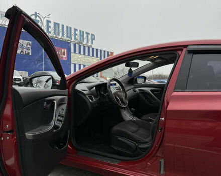 Красный Хендай Элантра, объемом двигателя 1.59 л и пробегом 136 тыс. км за 9800 $, фото 7 на Automoto.ua