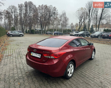 Красный Хендай Элантра, объемом двигателя 1.6 л и пробегом 170 тыс. км за 8900 $, фото 7 на Automoto.ua