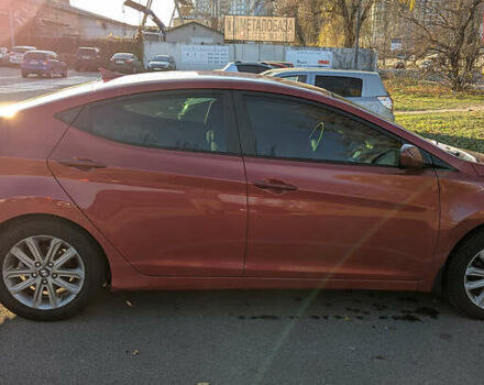 Красный Хендай Элантра, объемом двигателя 1.8 л и пробегом 214 тыс. км за 8400 $, фото 3 на Automoto.ua