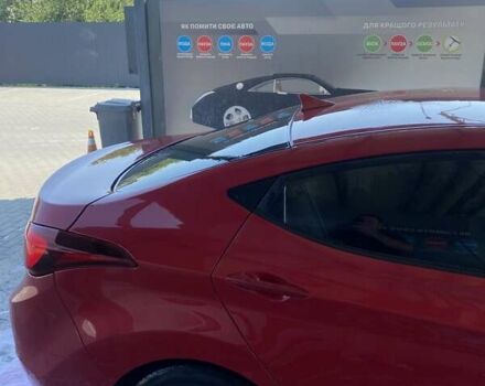 Красный Хендай Элантра, объемом двигателя 1.8 л и пробегом 300 тыс. км за 9500 $, фото 6 на Automoto.ua