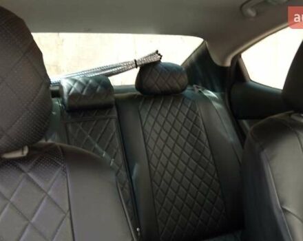 Червоний Хендай Елантра, об'ємом двигуна 1.8 л та пробігом 205 тис. км за 7500 $, фото 26 на Automoto.ua