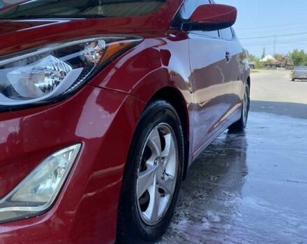 Красный Хендай Элантра, объемом двигателя 1.8 л и пробегом 300 тыс. км за 9500 $, фото 2 на Automoto.ua