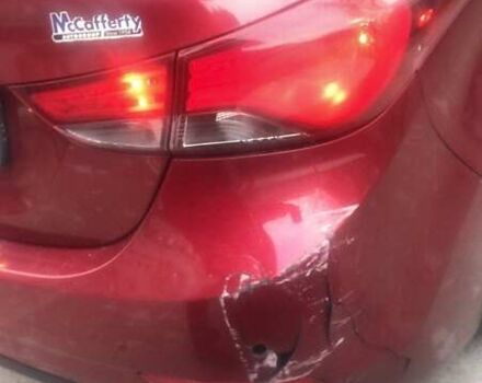 Красный Хендай Элантра, объемом двигателя 1.8 л и пробегом 157 тыс. км за 8200 $, фото 1 на Automoto.ua