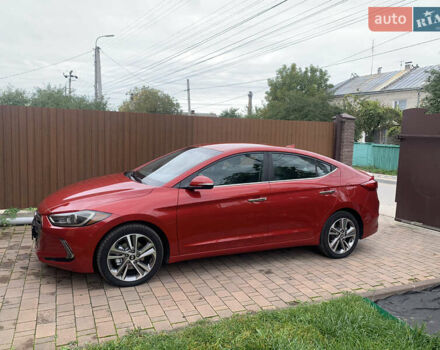 Красный Хендай Элантра, объемом двигателя 2 л и пробегом 54 тыс. км за 12300 $, фото 5 на Automoto.ua