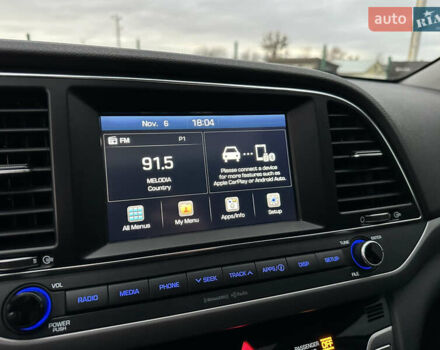 Красный Хендай Элантра, объемом двигателя 2 л и пробегом 85 тыс. км за 12000 $, фото 14 на Automoto.ua