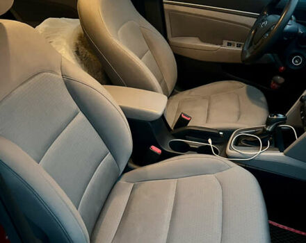 Красный Хендай Элантра, объемом двигателя 2 л и пробегом 182 тыс. км за 11500 $, фото 20 на Automoto.ua