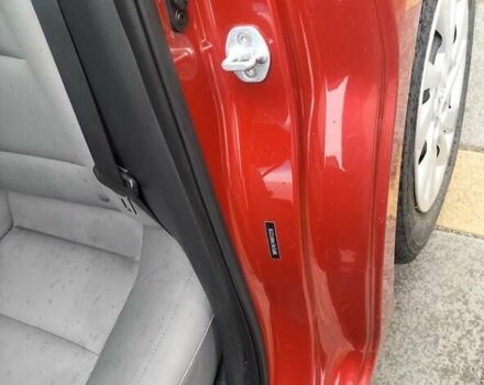 Красный Хендай Элантра, объемом двигателя 2 л и пробегом 196 тыс. км за 9200 $, фото 13 на Automoto.ua