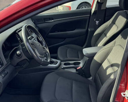 Хендай Элантра 2016 в Киеве на Automoto.ua Красный Хендай Элантра, объемом двигателя 2 л и пробегом 85 тыс. км за 12900 $, фото 17 на Automoto.ua