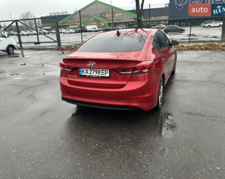 Красный Хендай Элантра, объемом двигателя 1.98 л и пробегом 109 тыс. км за 9800 $, фото 4 на Automoto.ua