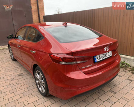 Красный Хендай Элантра, объемом двигателя 2 л и пробегом 54 тыс. км за 12300 $, фото 10 на Automoto.ua