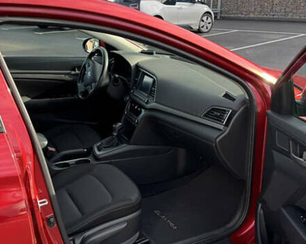 Хендай Элантра 2016 в Киеве на Automoto.ua Красный Хендай Элантра, объемом двигателя 2 л и пробегом 85 тыс. км за 12900 $, фото 19 на Automoto.ua