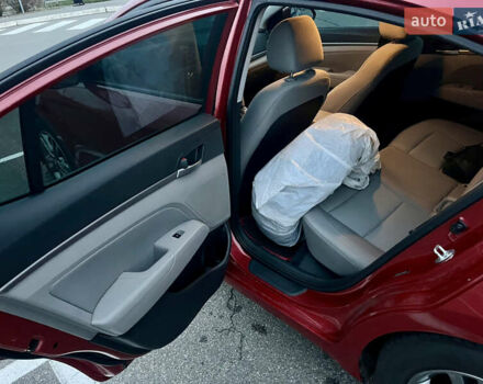 Красный Хендай Элантра, объемом двигателя 2 л и пробегом 182 тыс. км за 11500 $, фото 15 на Automoto.ua