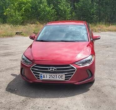 Красный Хендай Элантра, объемом двигателя 2 л и пробегом 69 тыс. км за 12000 $, фото 1 на Automoto.ua