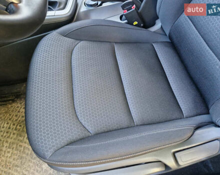 Червоний Хендай Елантра, об'ємом двигуна 1.59 л та пробігом 91 тис. км за 13000 $, фото 13 на Automoto.ua