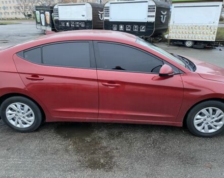 Красный Хендай Элантра, объемом двигателя 2 л и пробегом 112 тыс. км за 8900 $, фото 4 на Automoto.ua