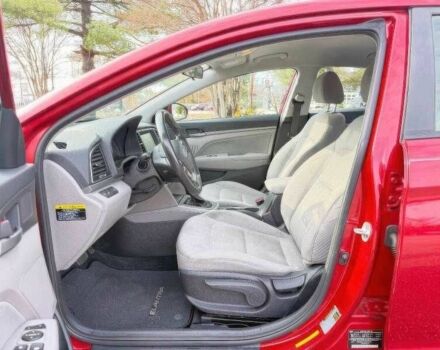 Красный Хендай Элантра, объемом двигателя 2 л и пробегом 99 тыс. км за 5900 $, фото 7 на Automoto.ua