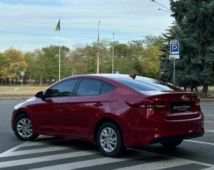 Червоний Хендай Елантра, об'ємом двигуна 2 л та пробігом 160 тис. км за 11300 $, фото 3 на Automoto.ua