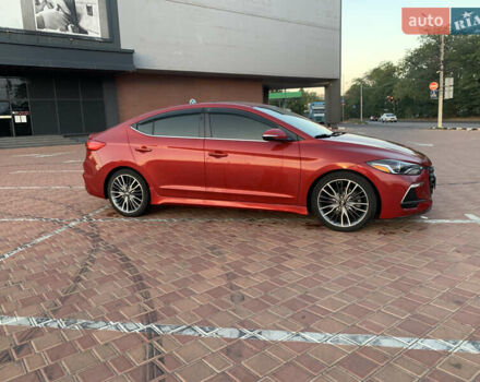 Красный Хендай Элантра, объемом двигателя 1.59 л и пробегом 78 тыс. км за 13500 $, фото 1 на Automoto.ua