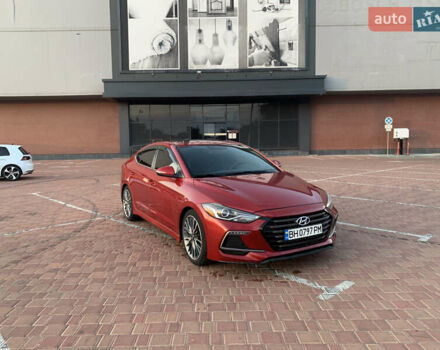 Красный Хендай Элантра, объемом двигателя 1.59 л и пробегом 78 тыс. км за 13500 $, фото 4 на Automoto.ua